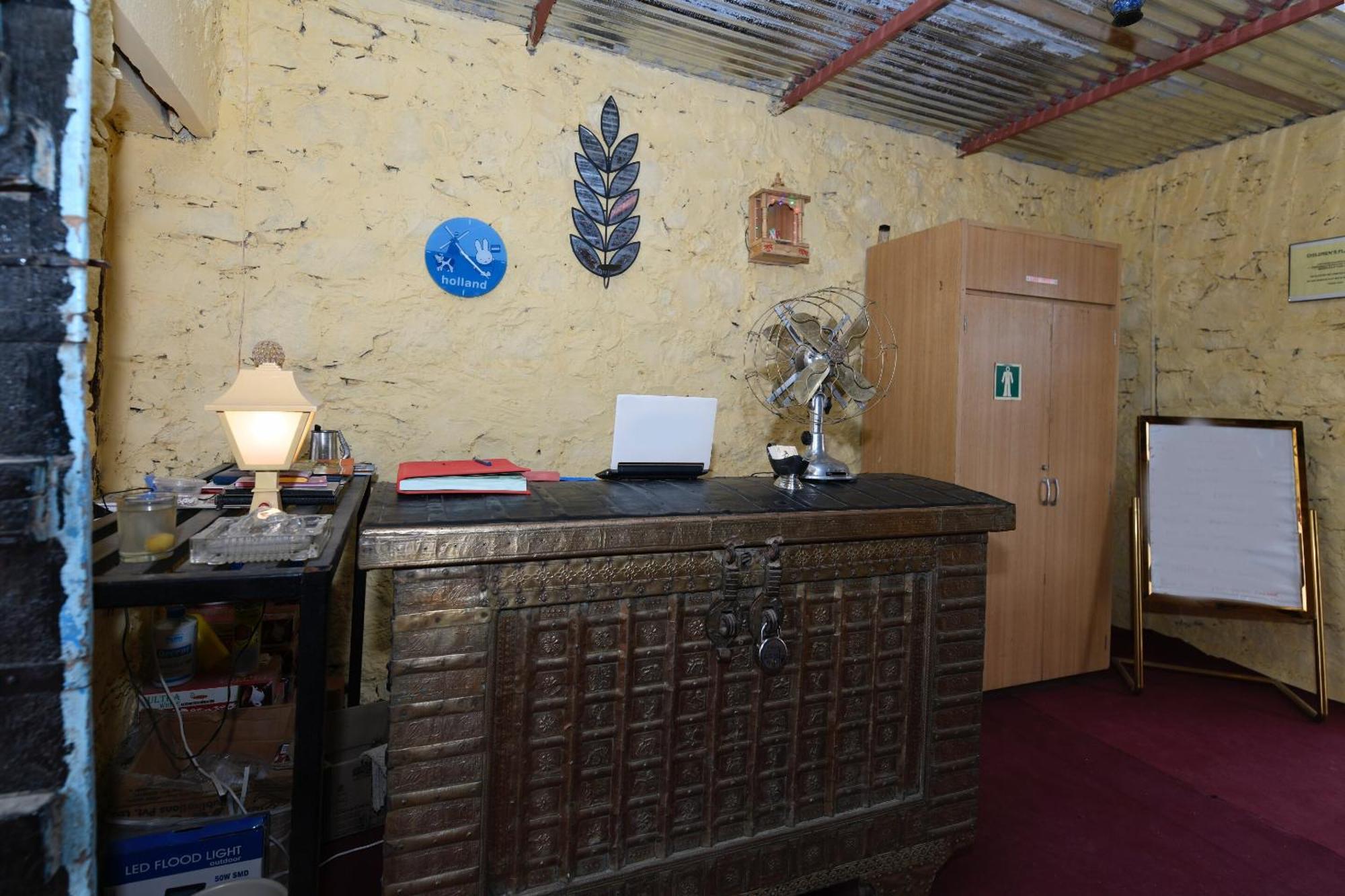 Hotel Collection O Amigo Camps à Sām Extérieur photo